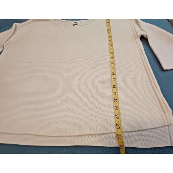 Old Navy sweater - Picture 6 of 7